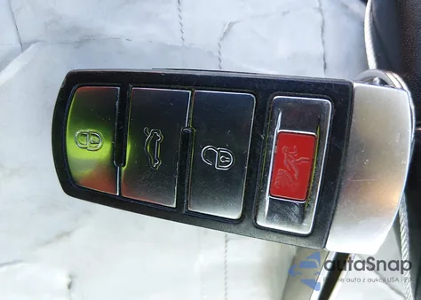 2013 Volkswagen Cc 2.0T Sport z USA, uszkodzony, nr VIN WVWBP7AN0DE554963